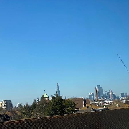 Bright, Spacious, Modern Interior Decor 2 Bedrooms Apartment With Amazing Views London Eksteriør billede