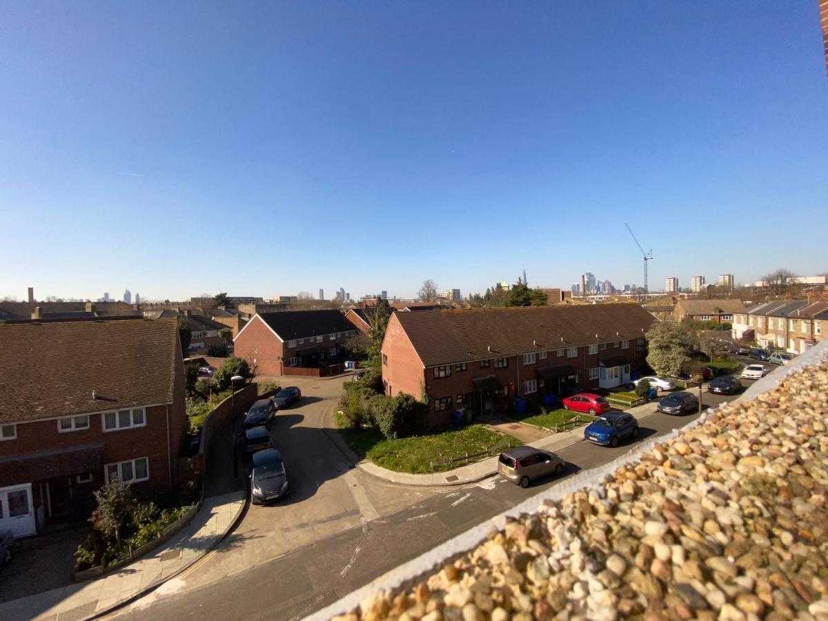 Bright, Spacious, Modern Interior Decor 2 Bedrooms Apartment With Amazing Views London Eksteriør billede